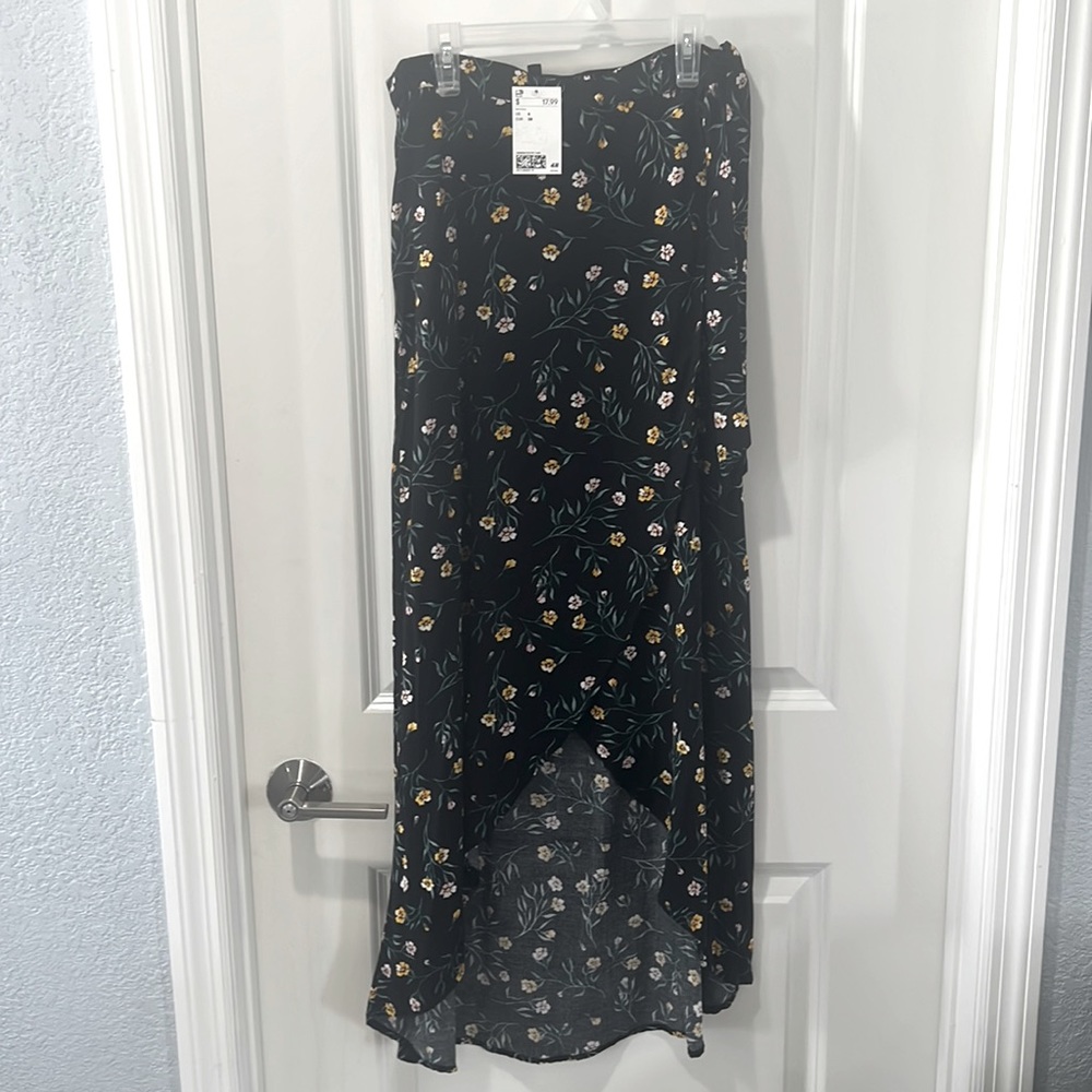 Floral design skirt